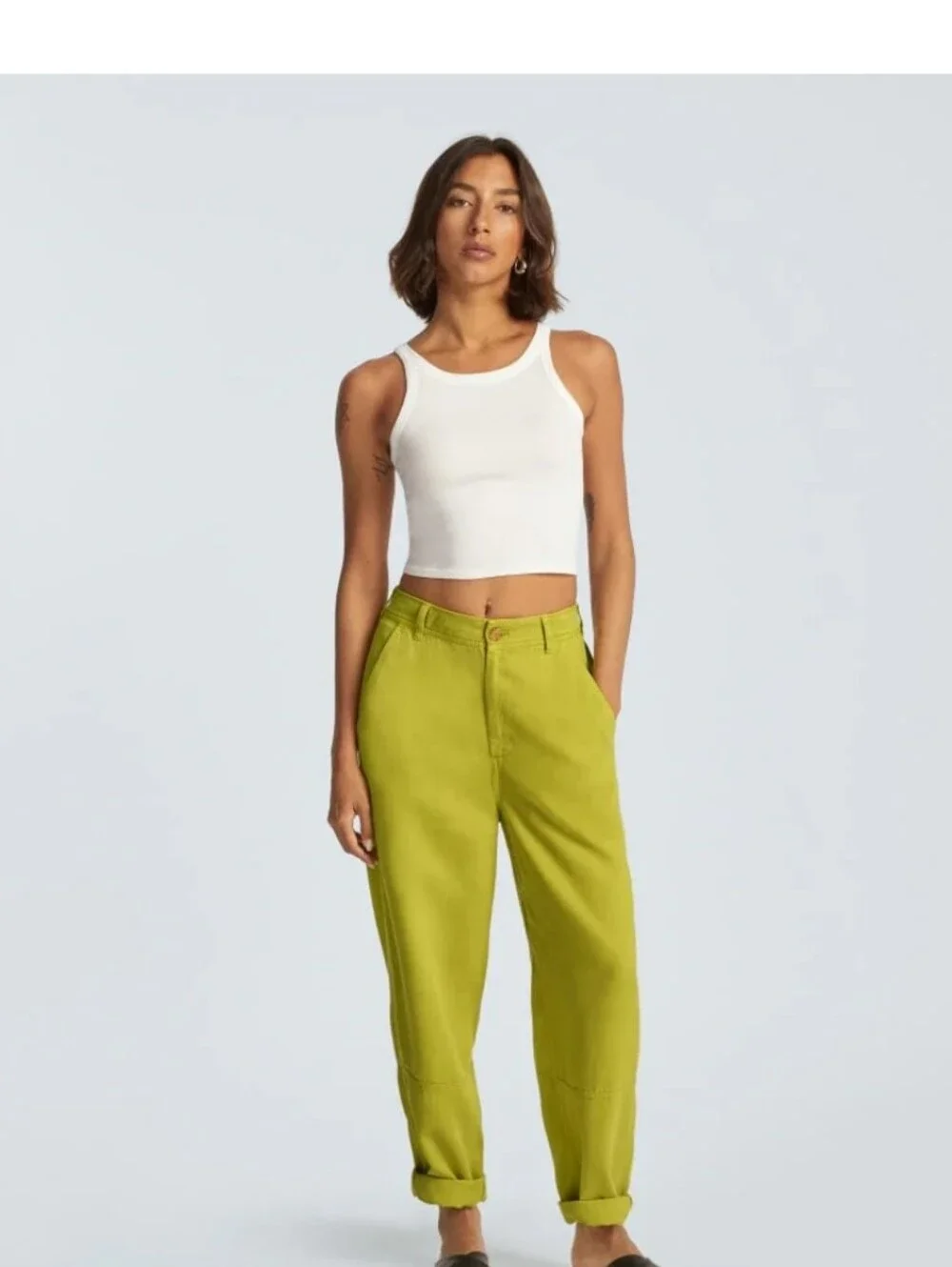 Everlane High-Rise Relaxed Olive Green Chino - Picture 4 of 8